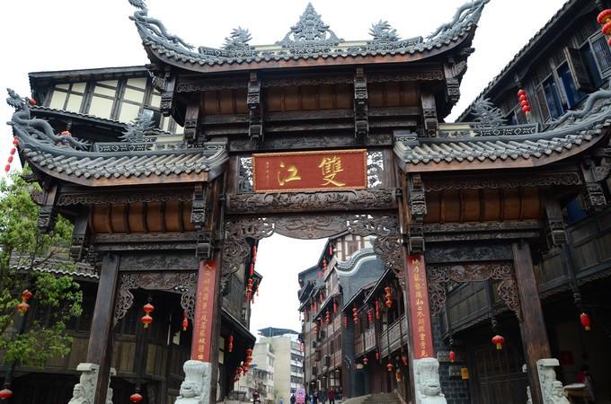 逃离违建房屋7
